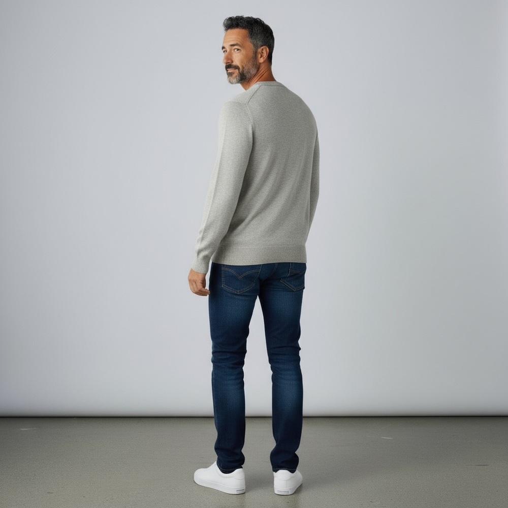 Banana Republic Men's Tan V-neck Silk Cashmere Blend Sweater Size Large Preppy - Picture 2 of 9